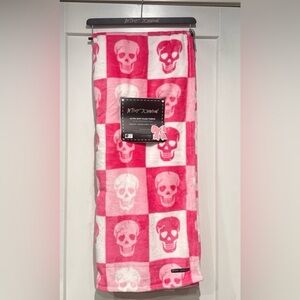 Betsey johnson Pink Halloween Throw. Blanket